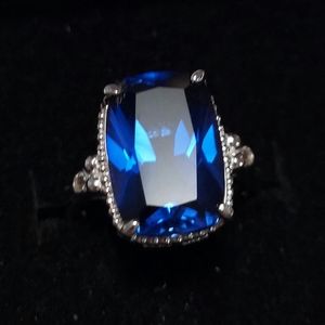 FANCY BLUE RING